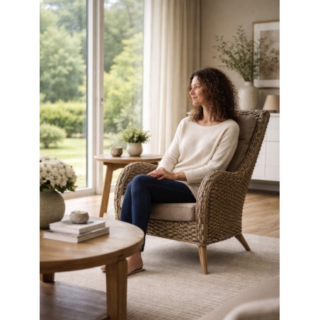 Stylowy fotel z rattanu i abaki, Deron.