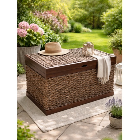 Štýlová prírodná drevená truhlica