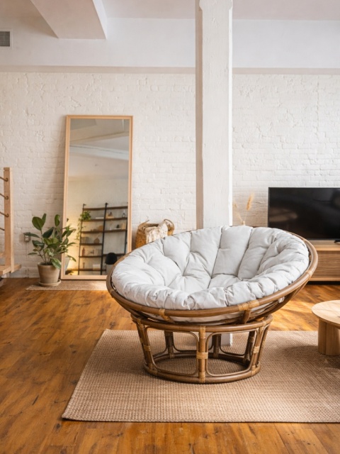 P:Okrúhle ratanové kreslo