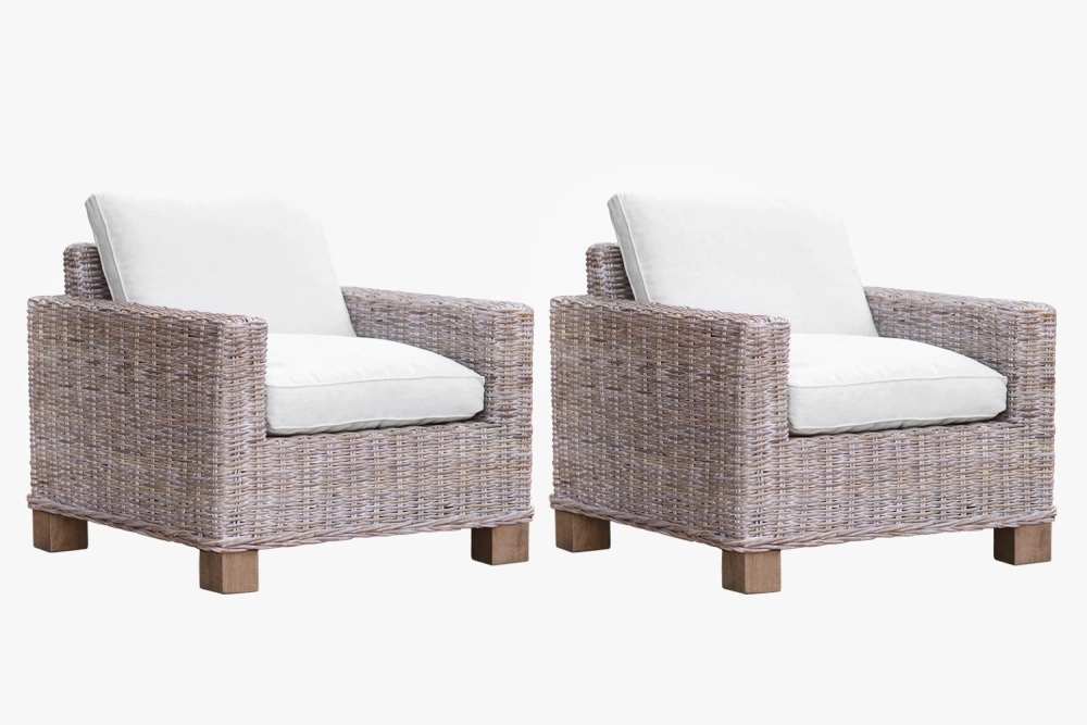 Natürlicher Rattansessel in Grau – gebleicht