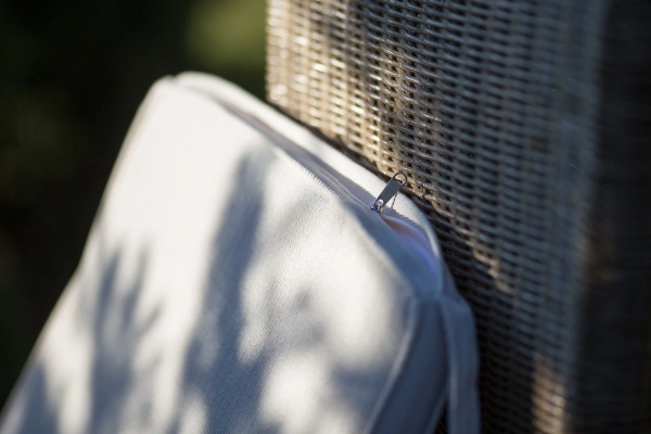 Reißverschluss des Kissens