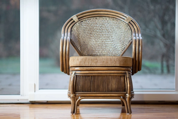 Fotel rattanowy z bambusem - Peurto - widok od przodu 3/2