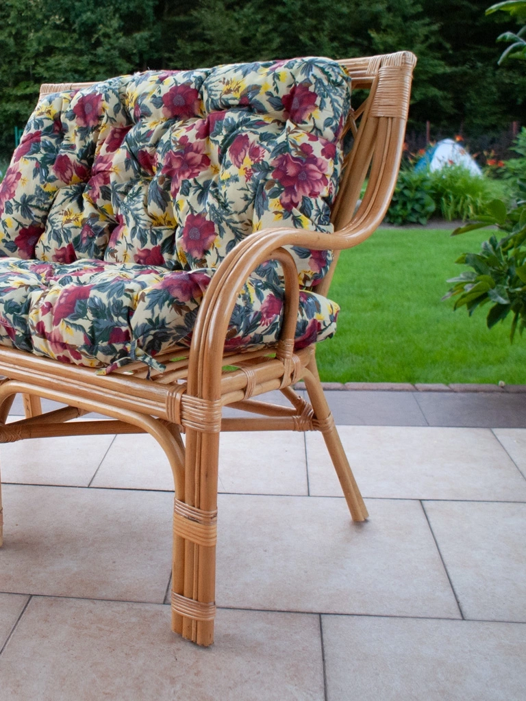 Dvojmiestna ratanová lavica/sofa do záhrady a domu, medovej farby