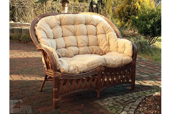 Ratanová lavica zo súpravy pre 4 osoby