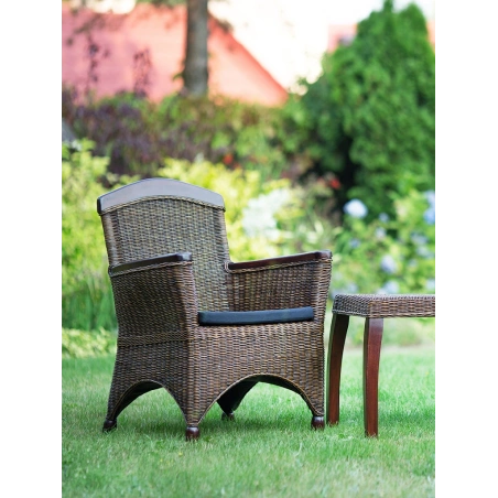 Holz-Rattan-Möbel Brescia