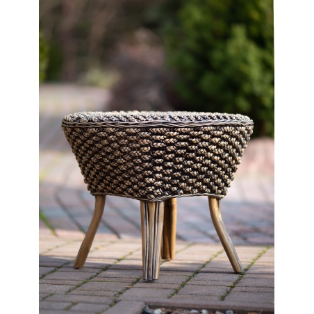 Prírodný ratanový stolík