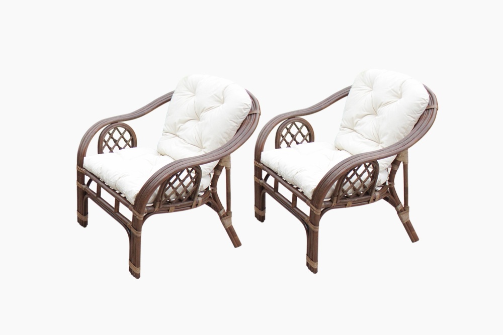 Gartenstuhl aus natürlichem Rattan