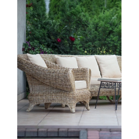 Prírodný ratanový nábytok