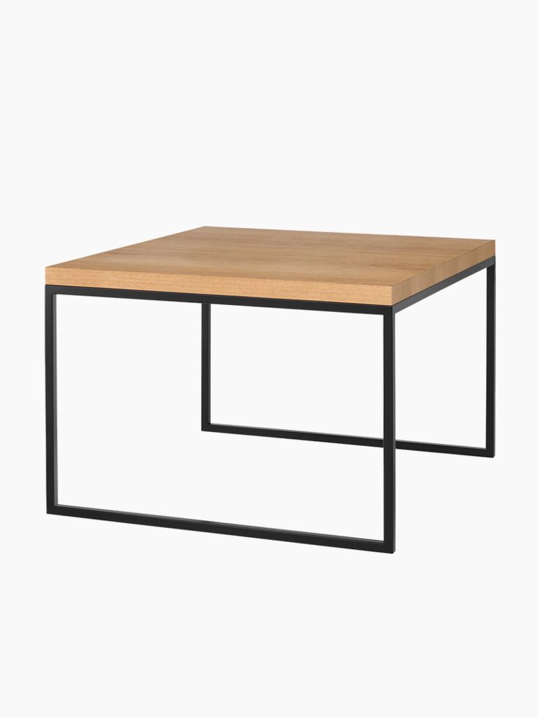 schwarzer Lofttisch Metallkonstruktion