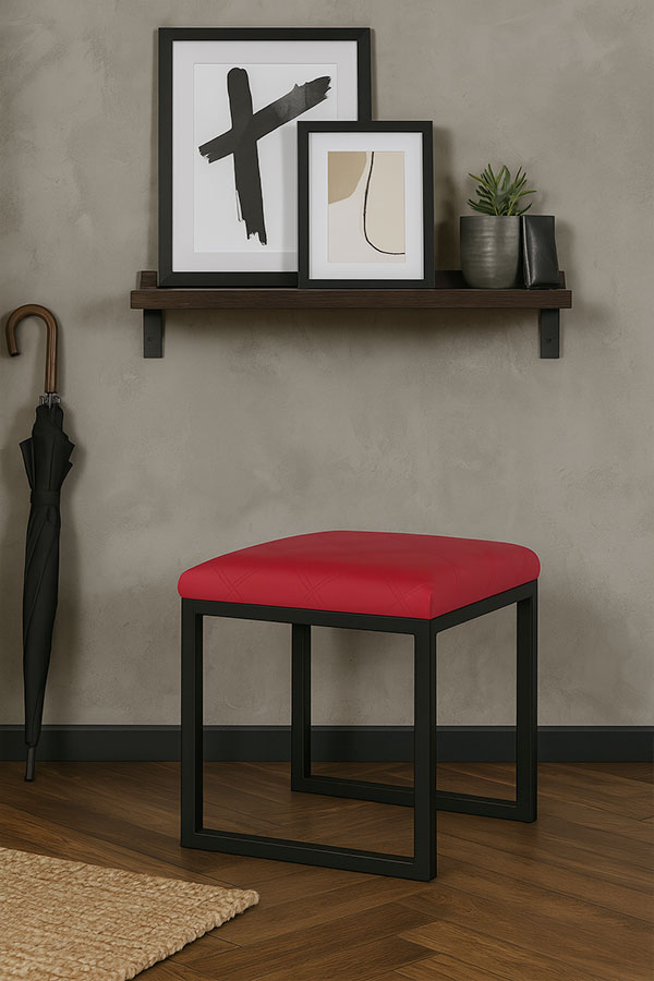 pufa loftowa z metalu czerwona ekoskóra