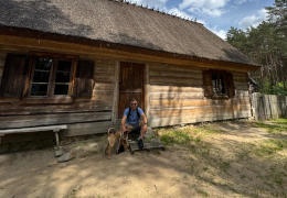 Wdzydze Kiszewskie i skansen we Wdzydzach – historia, rzemiosło i rękodzieło Kaszub